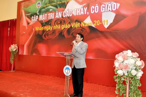 Anh201-4