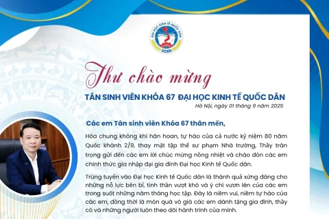 THU GIAM DOC DAI HOC GUI TAN SINH VIEN K67